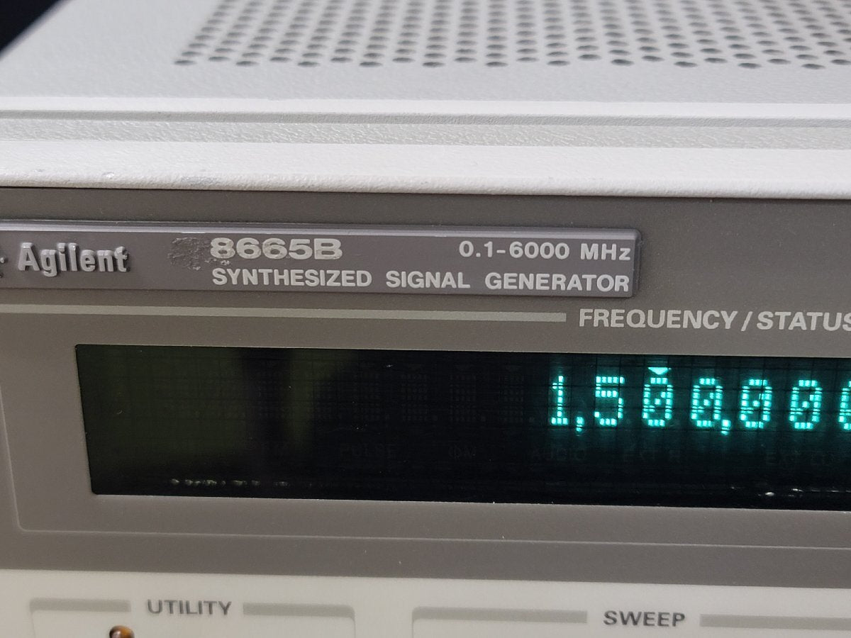 Agilent 8665B Synthesized Signal Generator 100kHz-6GHz [l1201652050]
