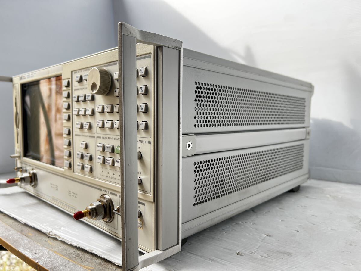 HP 8722D Network Analyzer [b1202647757]