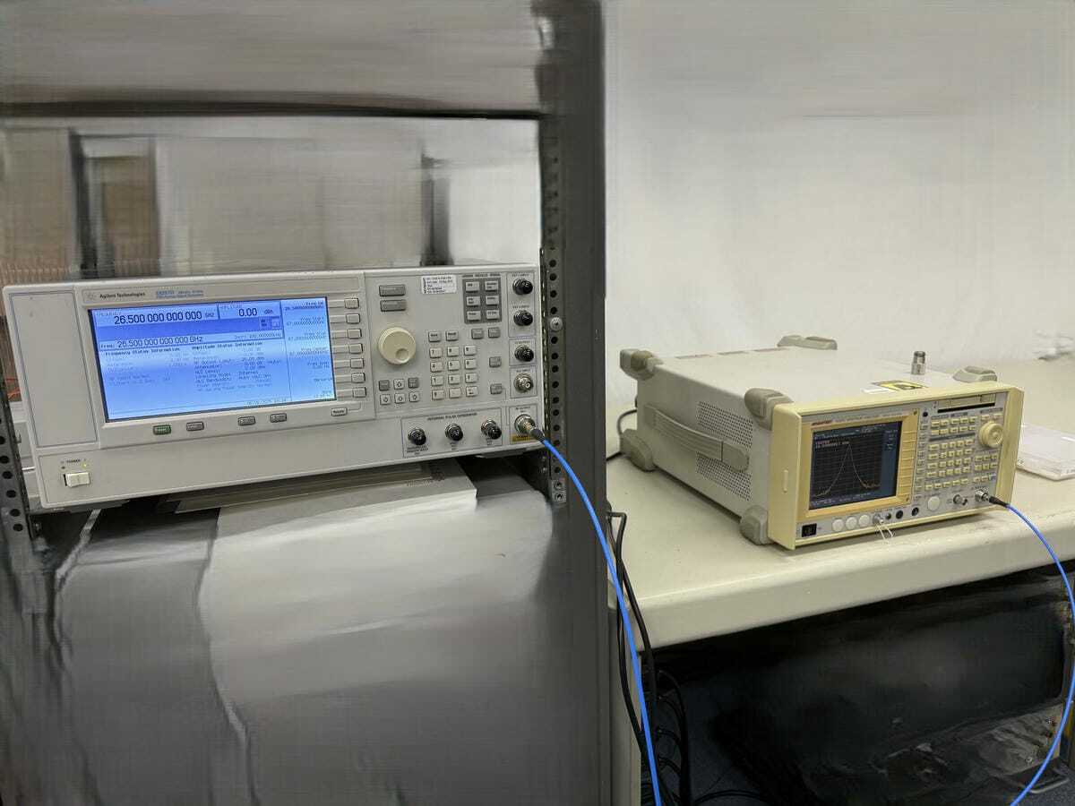 Advantest R3273 Spectrum Analyzer 26.5GHz [m1203098941]