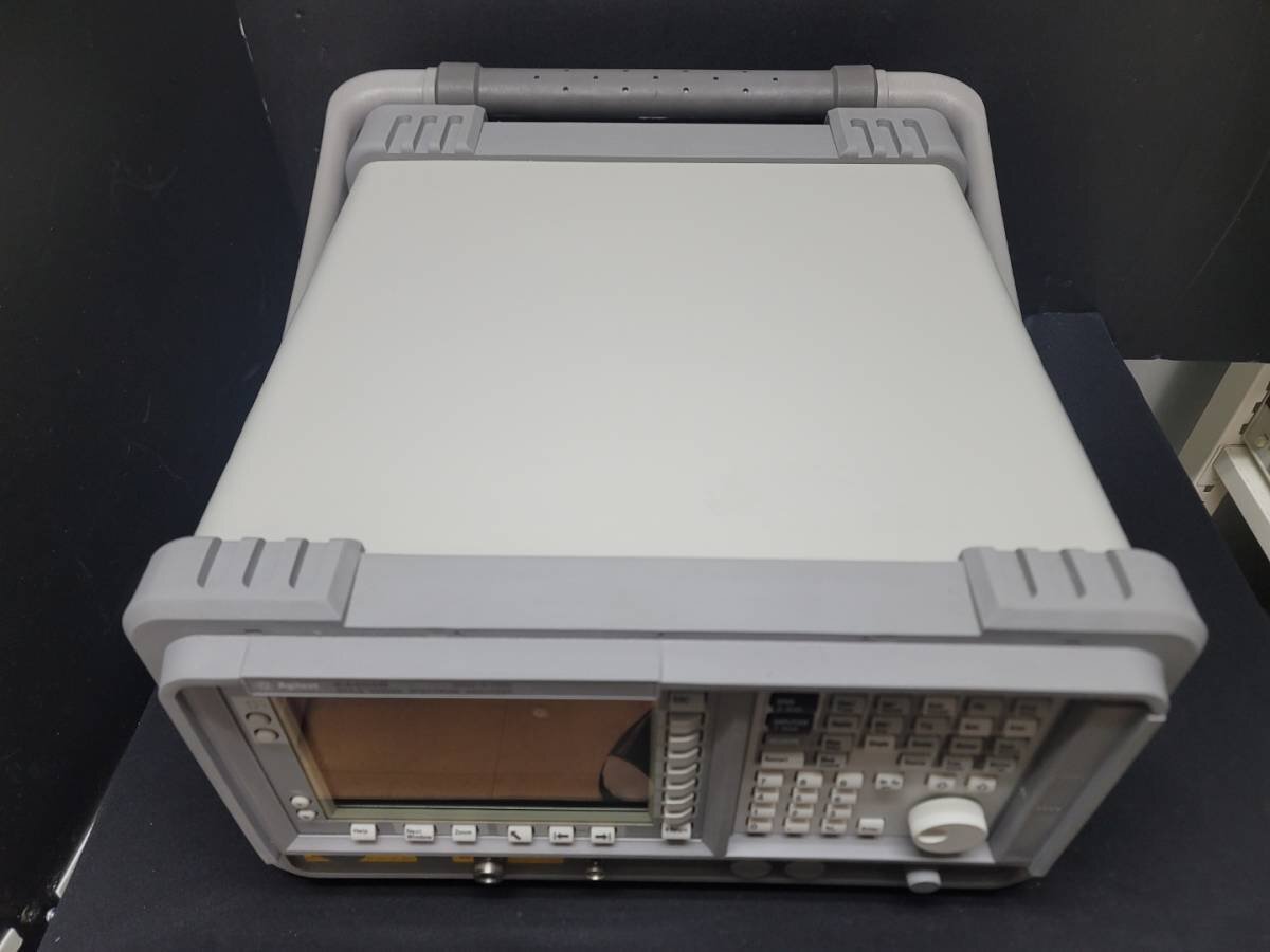 Agilent E4404B Spectrum Analyzer 9kHz-6.7GHz [c1203444524]