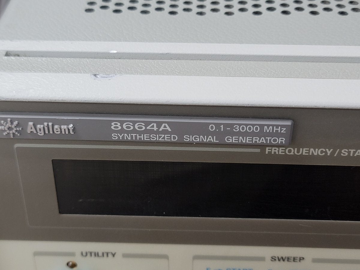 Agilent 8664A Synthesized Signal Generator 100kHz-3GHz [c1203761425]