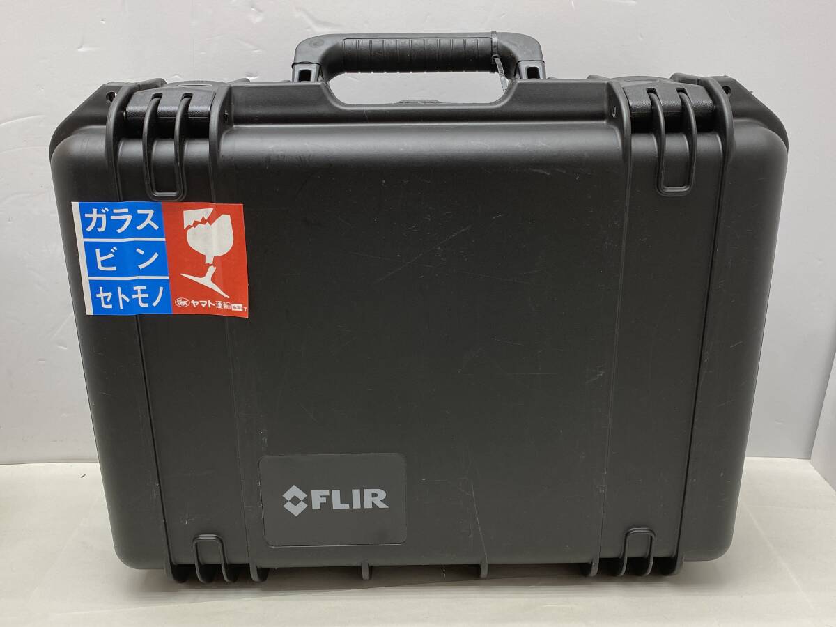 FLIR T335 Infrared Thermal Imaging Camera with Case [t1203866771]