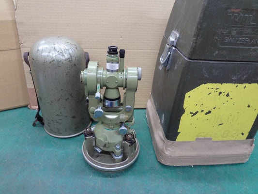 WILD HEERBRUG SWITZERLAND T2 Theodolite Survey Instrument [b1204032015]