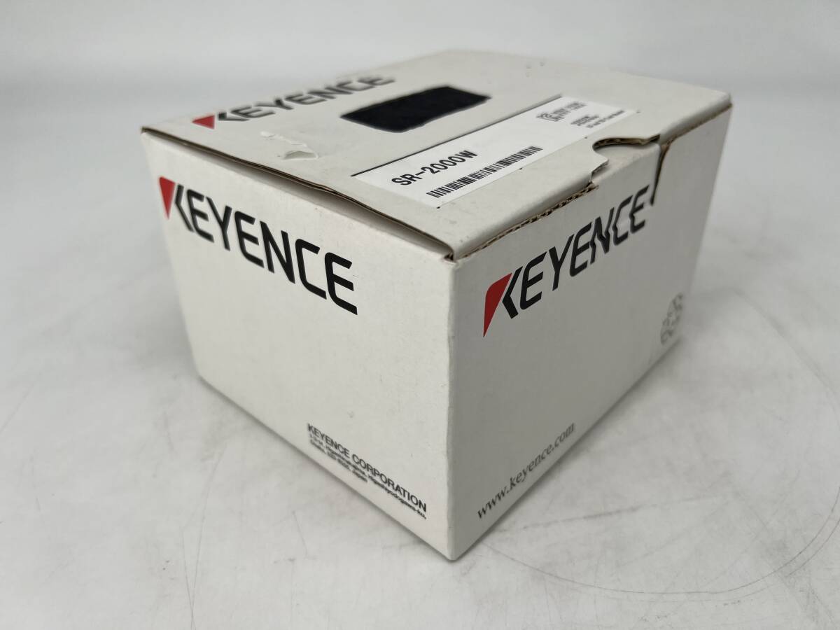 KEYENCE SR-2000W 1D/2D Code Reader [v1204058997]
