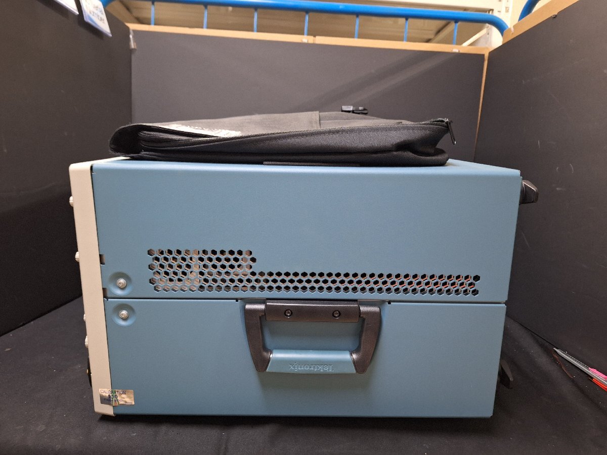 Tektronix MSO70404C Mixed Signal Oscilloscope 4GHz 25GS/s 4CH [j1204780906]