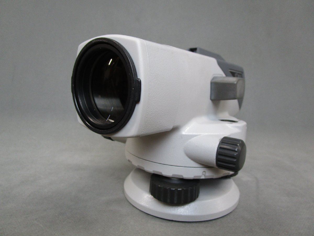 Sokkia B21 Auto Level 30x Magnification [p1204780821]