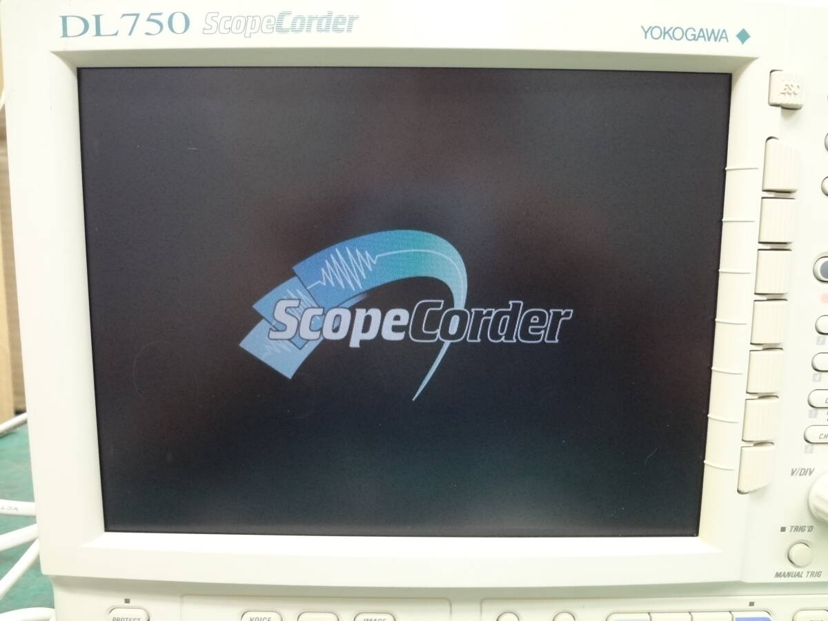 YOKOGAWA DL750 Waveform Measuring Instrument Scope Corder [x1205028498]