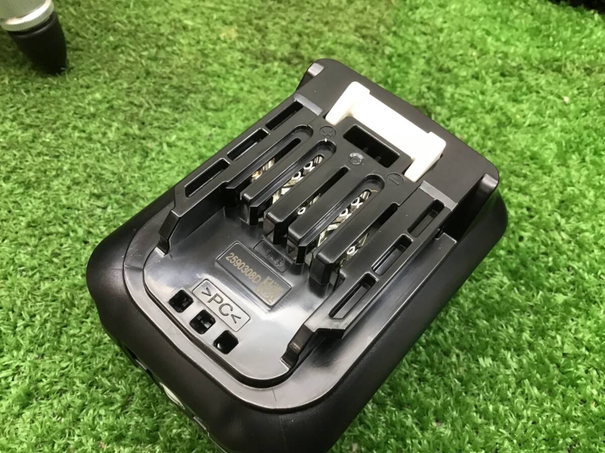 Makita SK507GD Laser Marking Device with Charger, 4.0Ah Battery, Tripod [q1205410170]