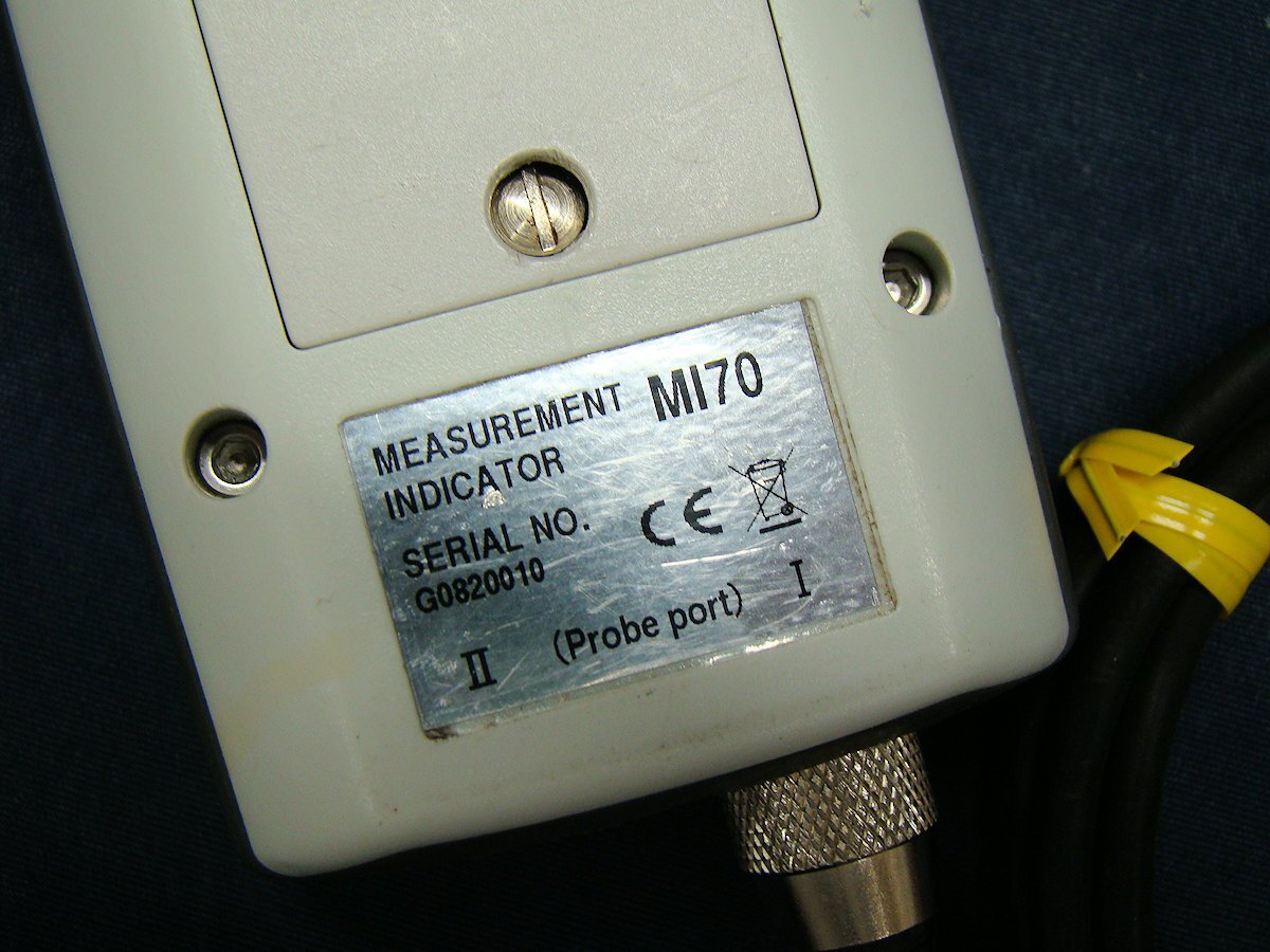 VAISALA DM70 Dew Point Thermometer Indicator MI70 Probe DMP74B [e1205667732]