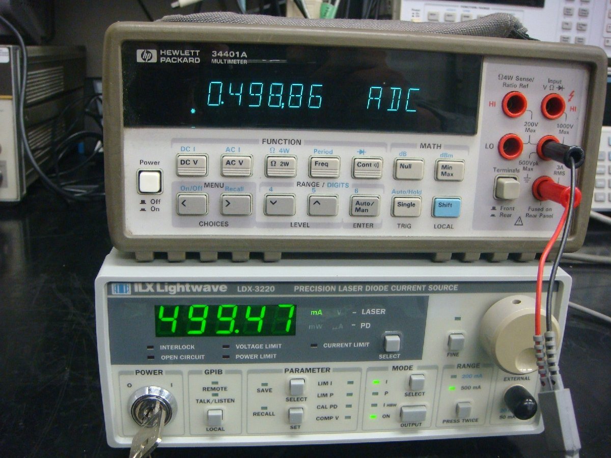 ILX LDX-3220 Laser Diode Current Source 10V 500mA [v1205935452]