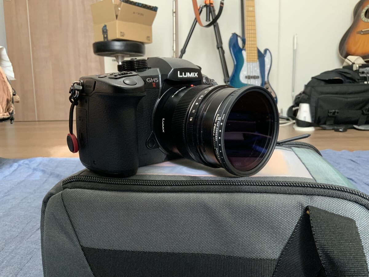 Panasonic LUMIX GH5M2 LEICA DG SUMMILUX 12mm F1.4 ASPH LUMIX G VARIO 12-60mm F3.5-5.6 H.POWER O.I.S. Lens Set [b1206431492]