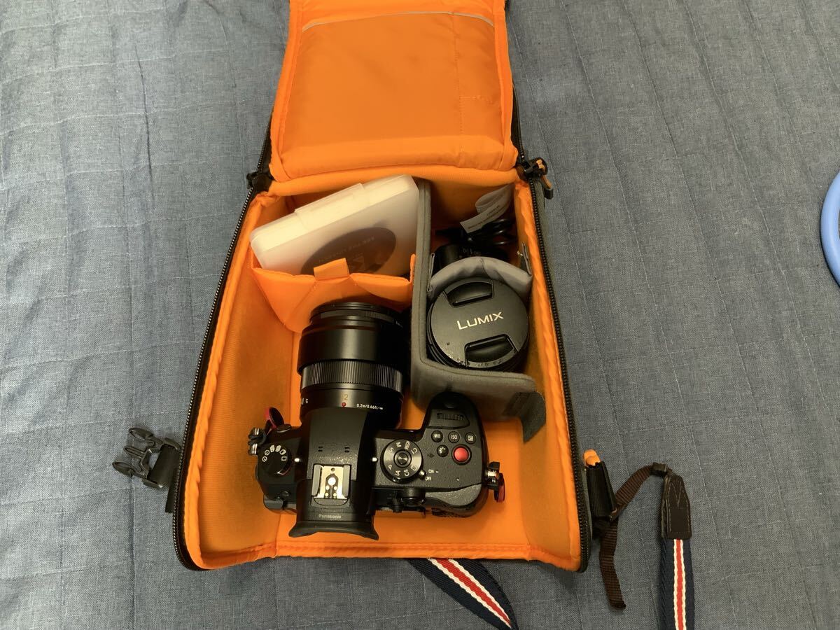 Panasonic LUMIX GH5M2 LEICA DG SUMMILUX 12mm F1.4 ASPH LUMIX G VARIO 12-60mm F3.5-5.6 H.POWER O.I.S. Lens Set [b1206431492]