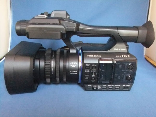 Panasonic AG-AC30 Video Camera [c1206769388]