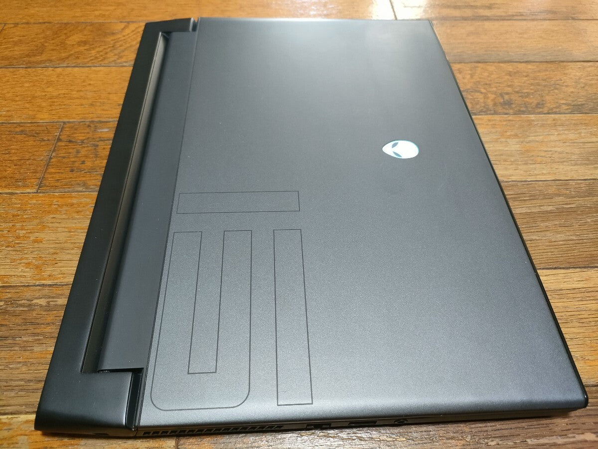 DELL Alienware m15 R2 Core i7-9750H Gaming Laptop NVIDIA GeForce RTX 2060 16GB SSD 1TB Backlit Keyboard [v1206939050]