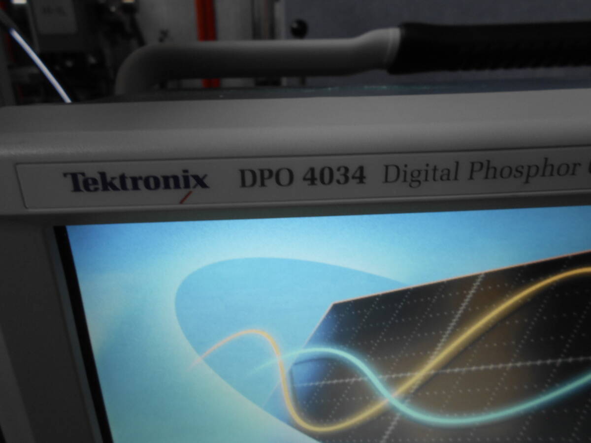 Tektronix DPO4034 Digital Oscilloscope [v1207116162]