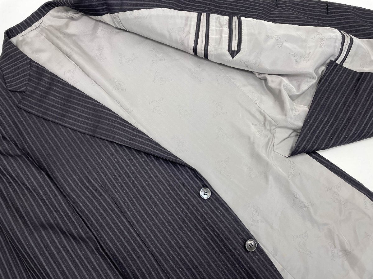 Good condition [Brioni] Super200′s Single 3B stepped suit (men's) size50R Gray striped pattern PARLAMENTO Made in Italy ◇33RMS2891◇ [u1207164677]