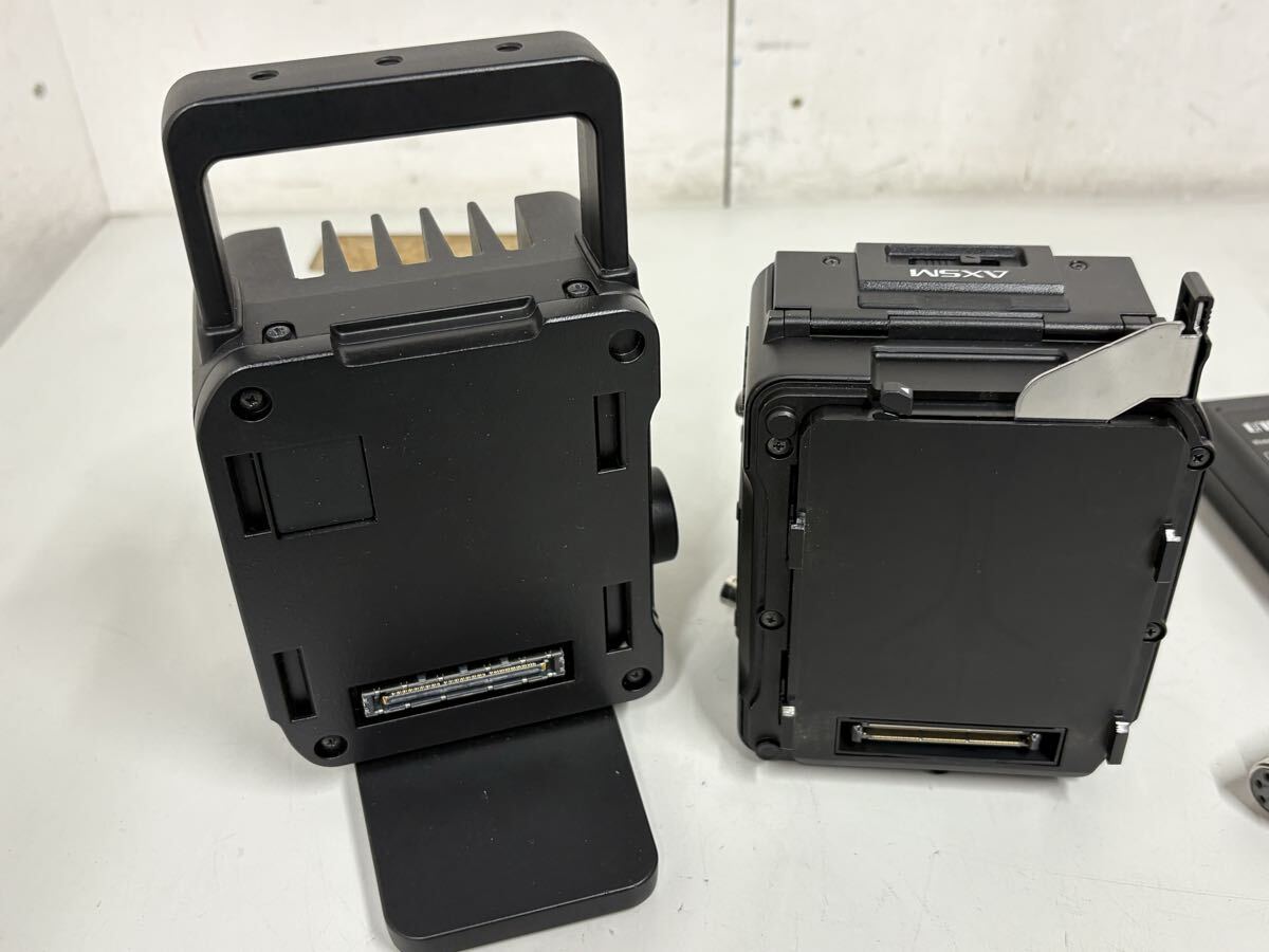 Sony HXR-IFR5 Interface Unit with AXS-R5 RAW Recorder Set [c1207343066]