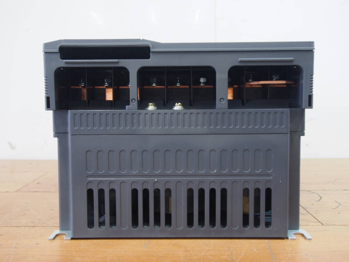 MITSUBISHI ELECTRIC FR-F820-30K-1 Inverter [m1207513938]