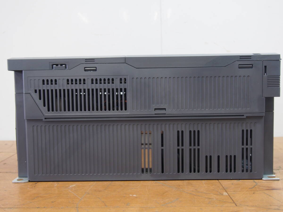 MITSUBISHI ELECTRIC FR-F820-30K-1 Inverter [m1207513938]