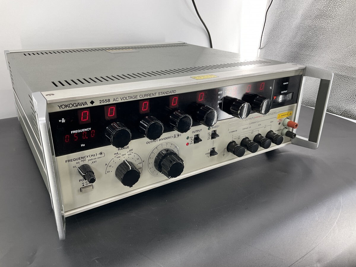 YOKOGAWA 2558-01 AC Standard Voltage and Current Generator [h1207541128]