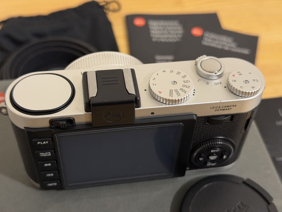 LEICA X2 APS Compact Digital Camera [p1207601926]