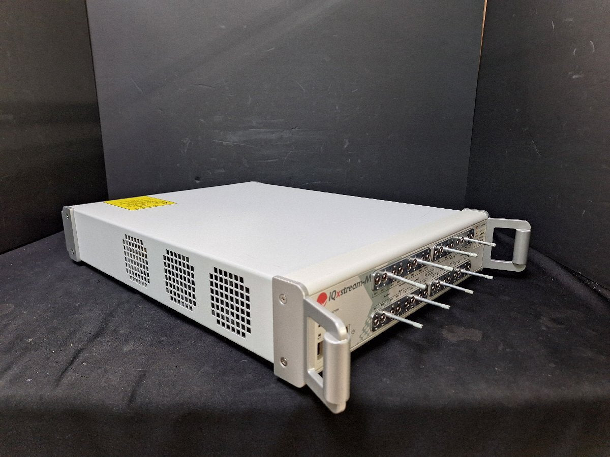 LitePoint IQxstream-M Multi-DUT Wireless Tester [g1207683986]
