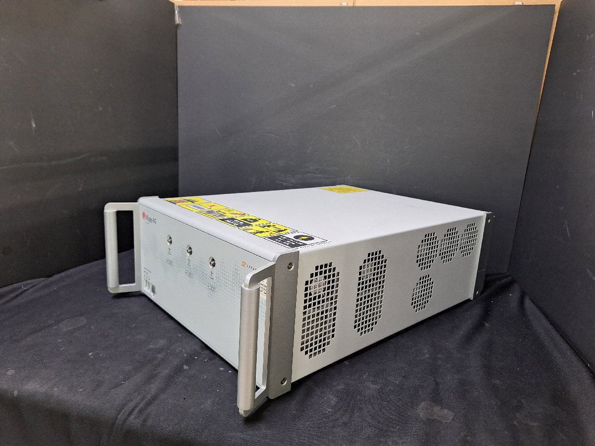 LitePoint IQgig-5G Model A 5G mmWave Test System [e1207692102]
