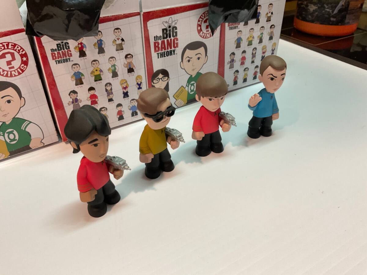 Funko Mystery Mini Big Bang Theory Star Trek Sheldon Leonard Howard Raj New [t1208093740]