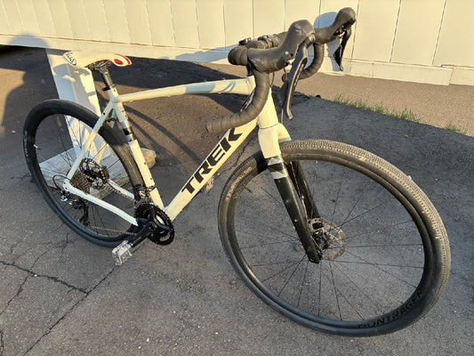 Trek Checkpoint ALR 5 Aluminum Frame Gravel Road Bike 22-speed Medium 530mm [t1208165347]