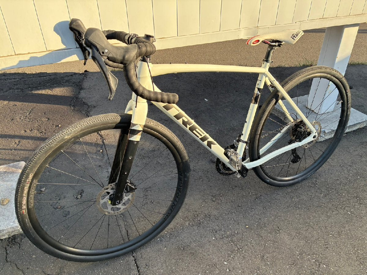 Trek Checkpoint ALR 5 Aluminum Frame Gravel Road Bike 22-speed Medium 530mm [t1208165347]