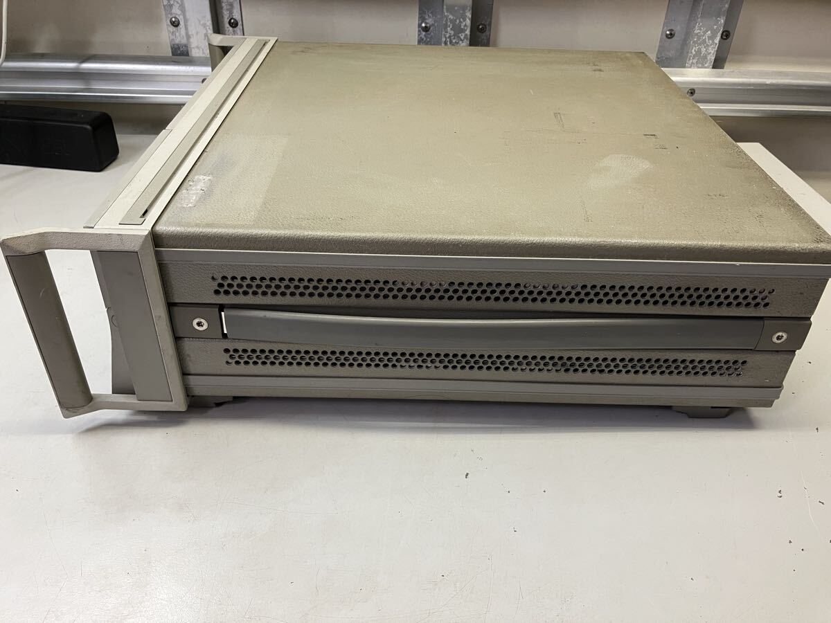 HP 8350B Signal Generator [j1208182577]