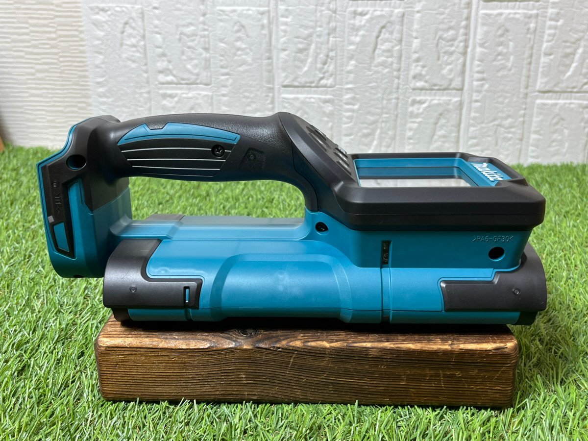 Makita WD181DZK 10.8V Rechargeable Wall Detector Concrete Rebar Detector [g1208197639]