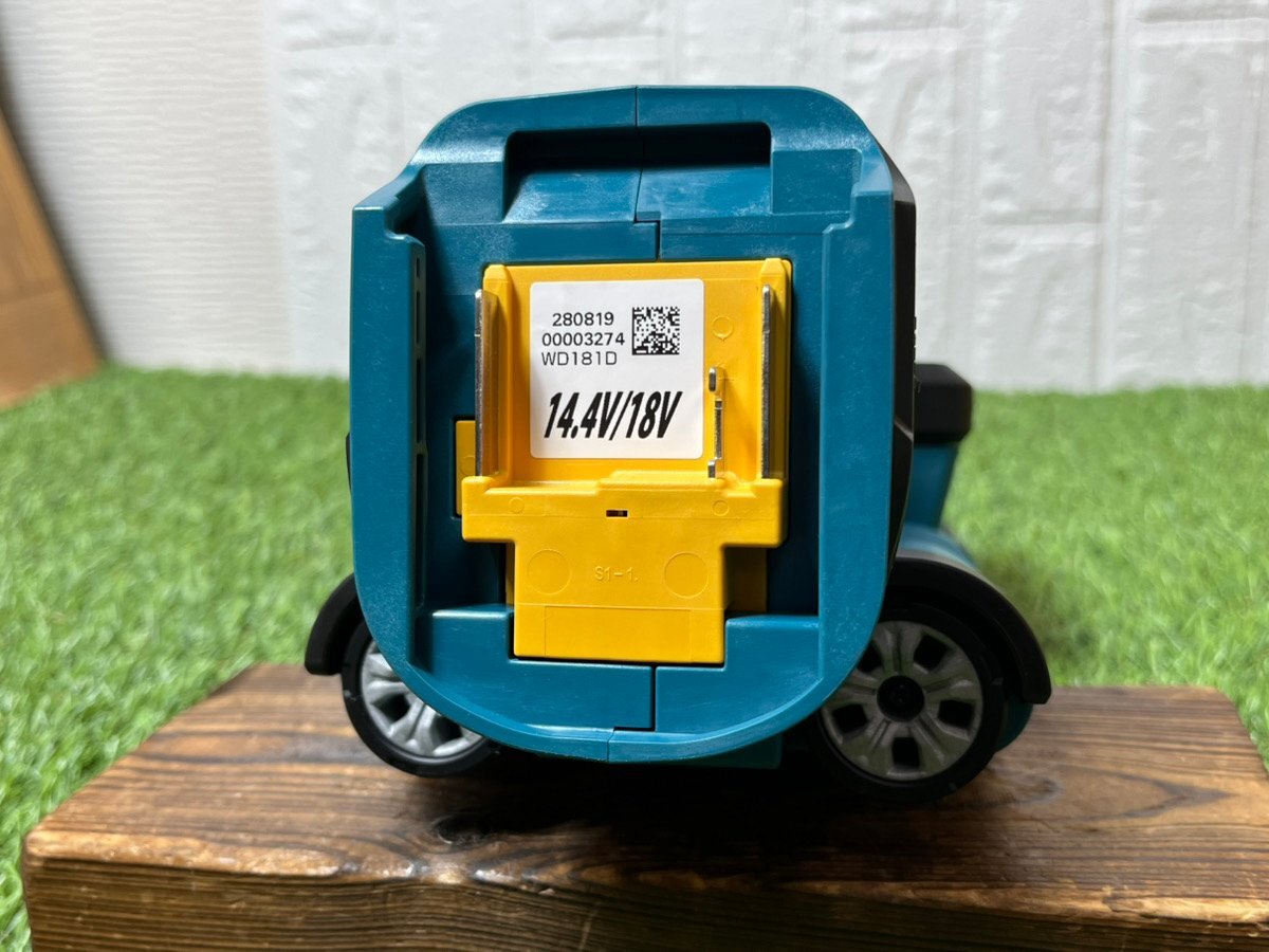 Makita WD181DZK 10.8V Rechargeable Wall Detector Concrete Rebar Detector [g1208197639]