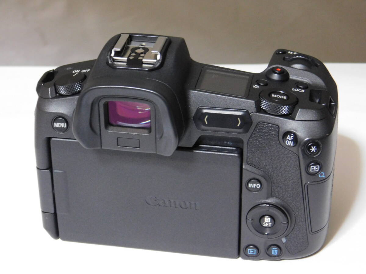 Canon EOS R Mirrorless Digital Camera for Astrophotography [b1208850051]