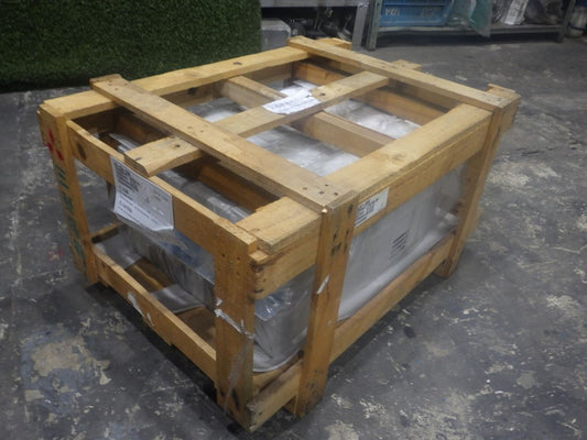 Mitsubishi Electric FR-CV-55K Power Regeneration Converter FREQROL A800 Series Inverter Option Three-Phase 200V 55kW [l1208985539]