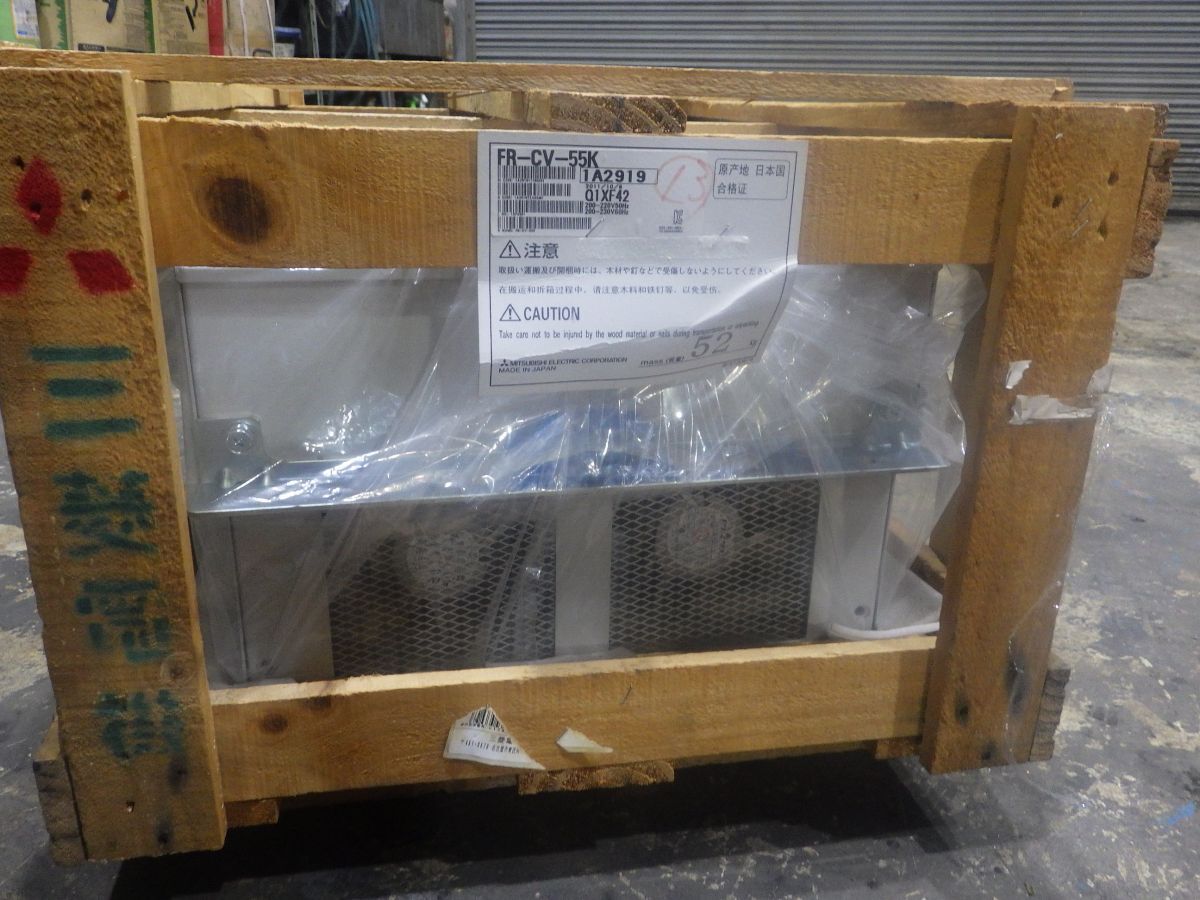 Mitsubishi Electric FR-CV-55K Power Regeneration Converter FREQROL A800 Series Inverter Option Three-Phase 200V 55kW [l1208985539]