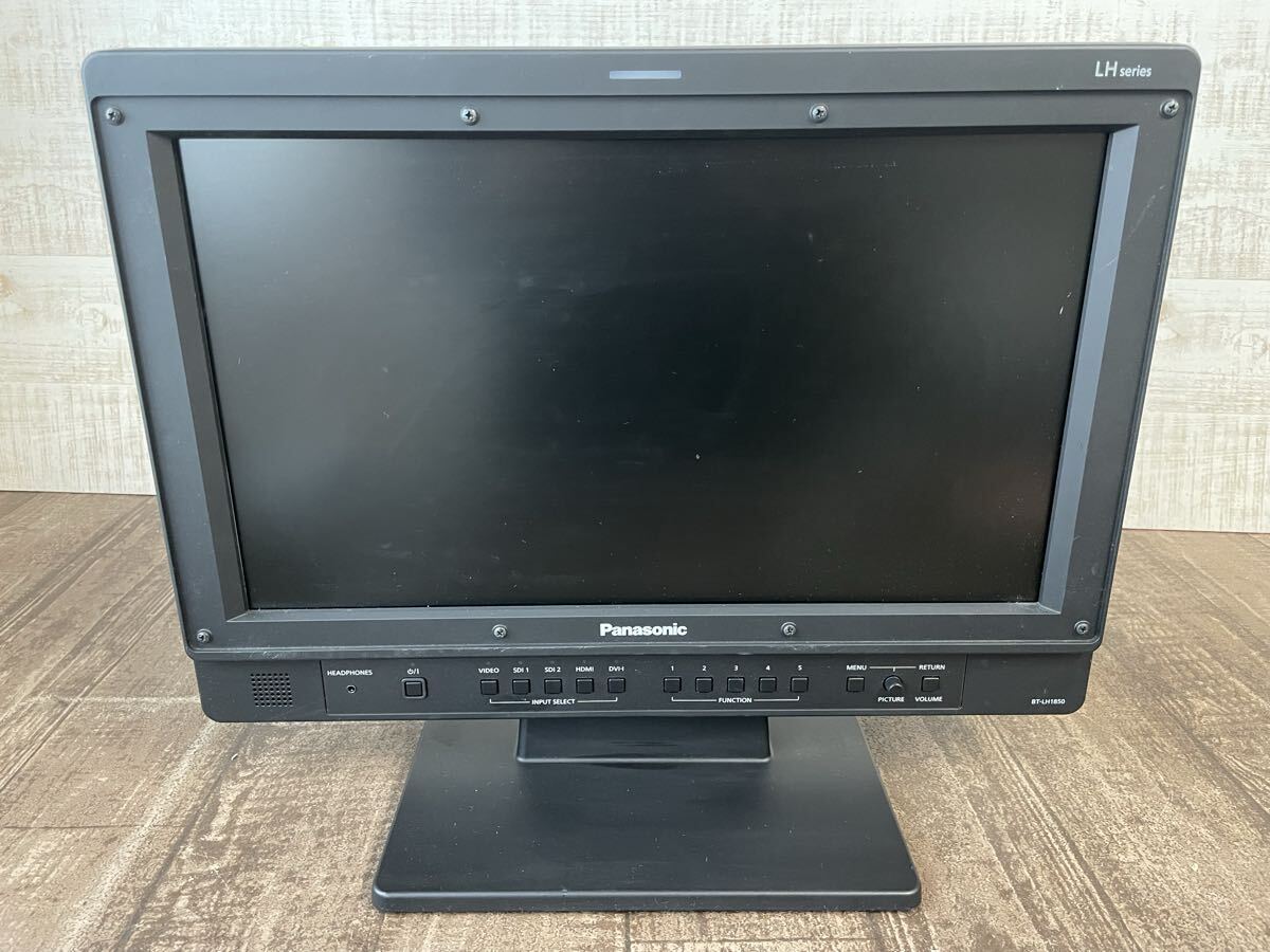 Panasonic RT-LH1850 Commercial LCD Video Monitor 18.5 Inch [s1209294770]