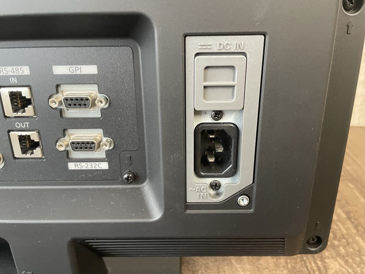 Panasonic RT-LH1850 Commercial LCD Video Monitor 18.5 Inch [s1209294770]