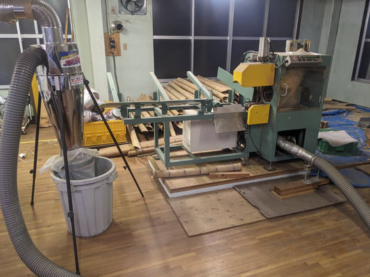 Automatic Bamboo Powder Making Device [s1209621931]