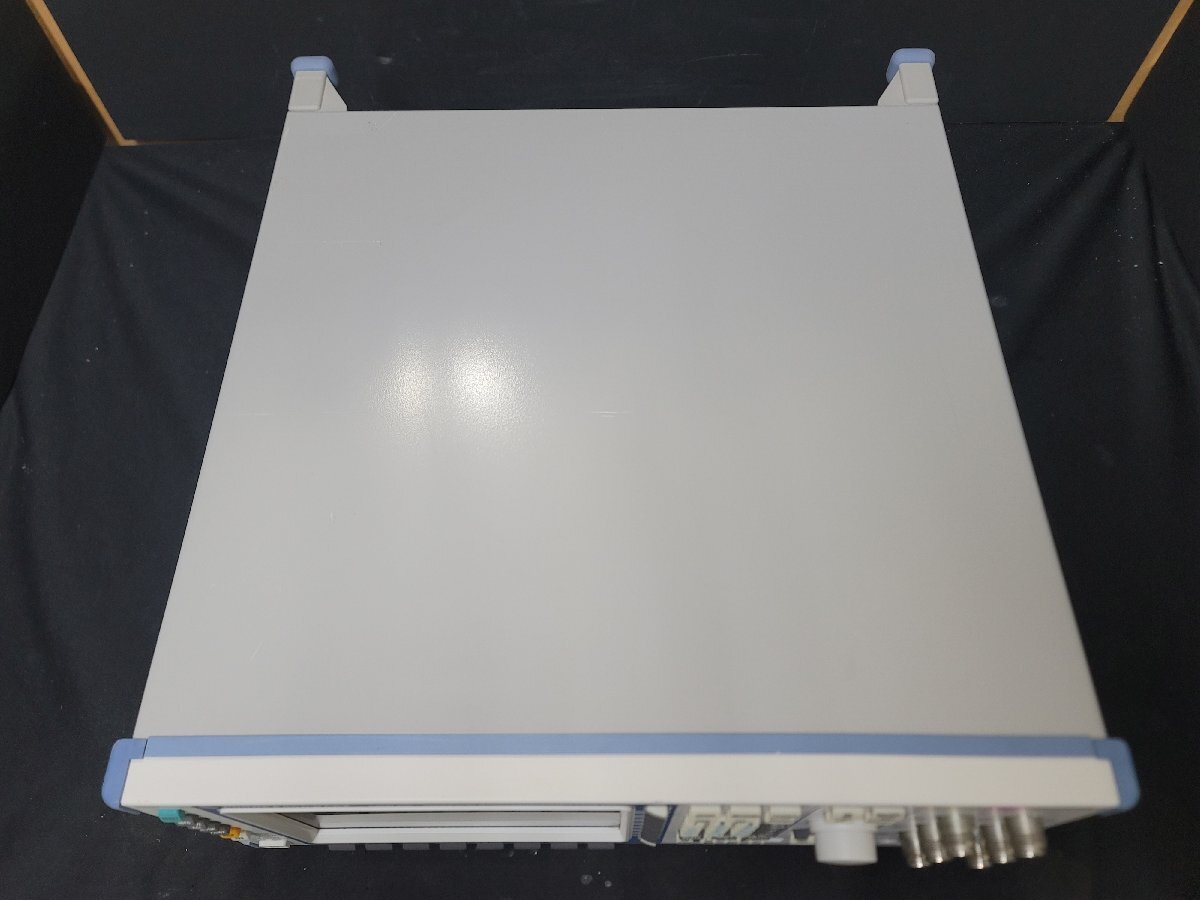 NBC R&S CMW500 Wideband Radio Communication Tester [v1210042010]