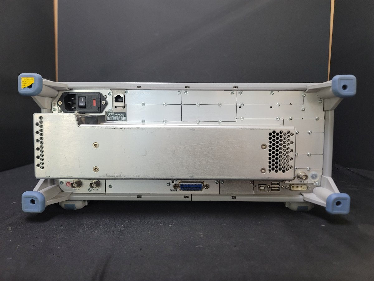 NBC R&S CMW500 Wideband Radio Communication Tester [t1210005992]