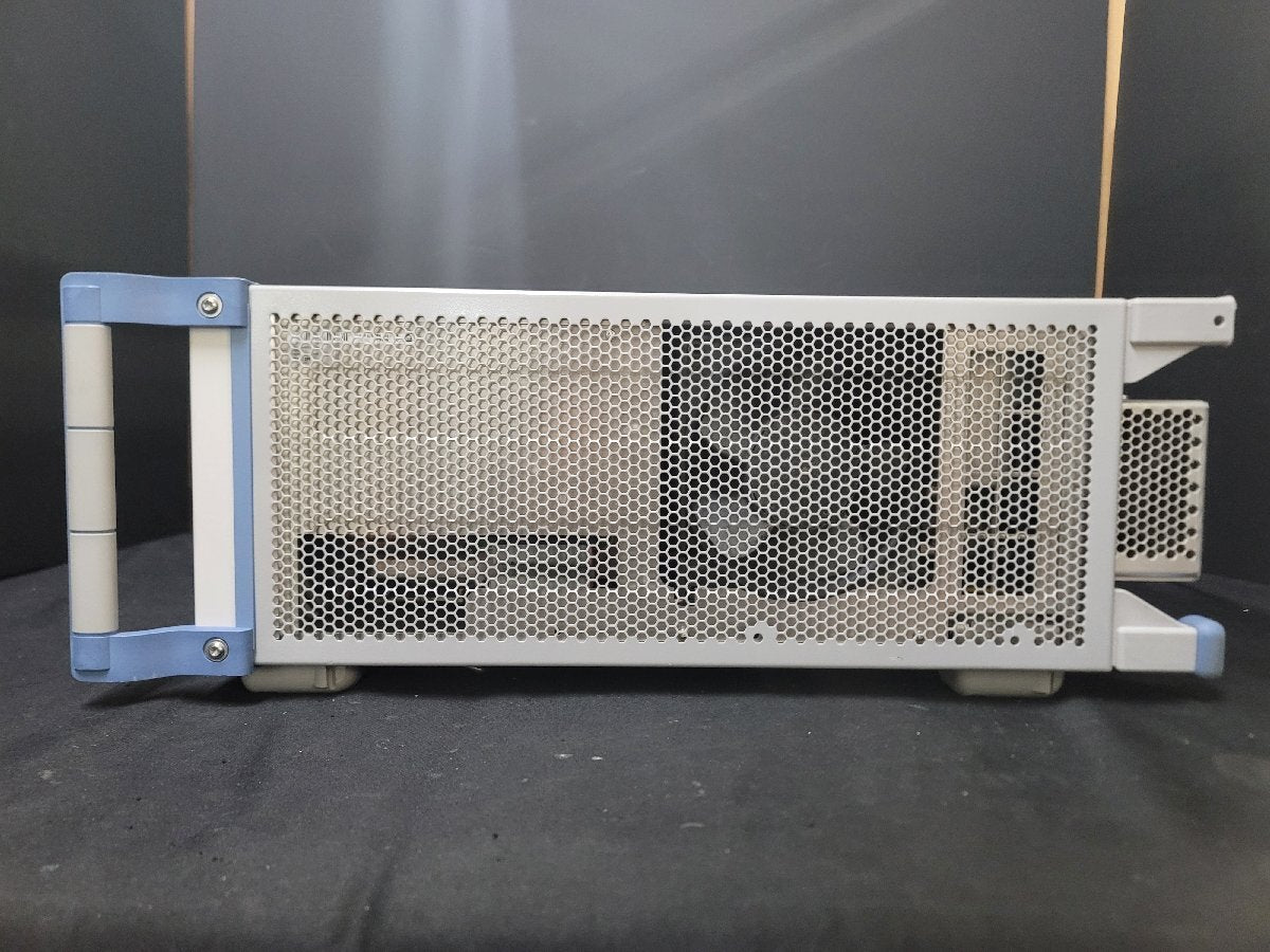 NBC R&S CMW500 Wideband Radio Communication Tester [r1210018001]