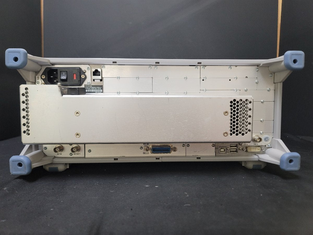 NBC R&S CMW500 Wideband Radio Communication Tester [t1210026953]