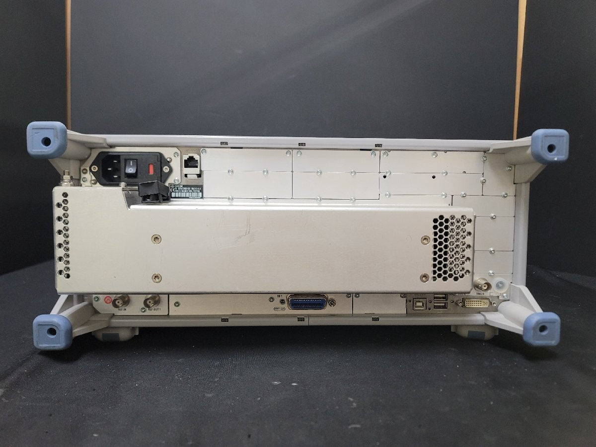 NBC R&S CMW500 Wideband Radio Communication Tester [j1210040305]