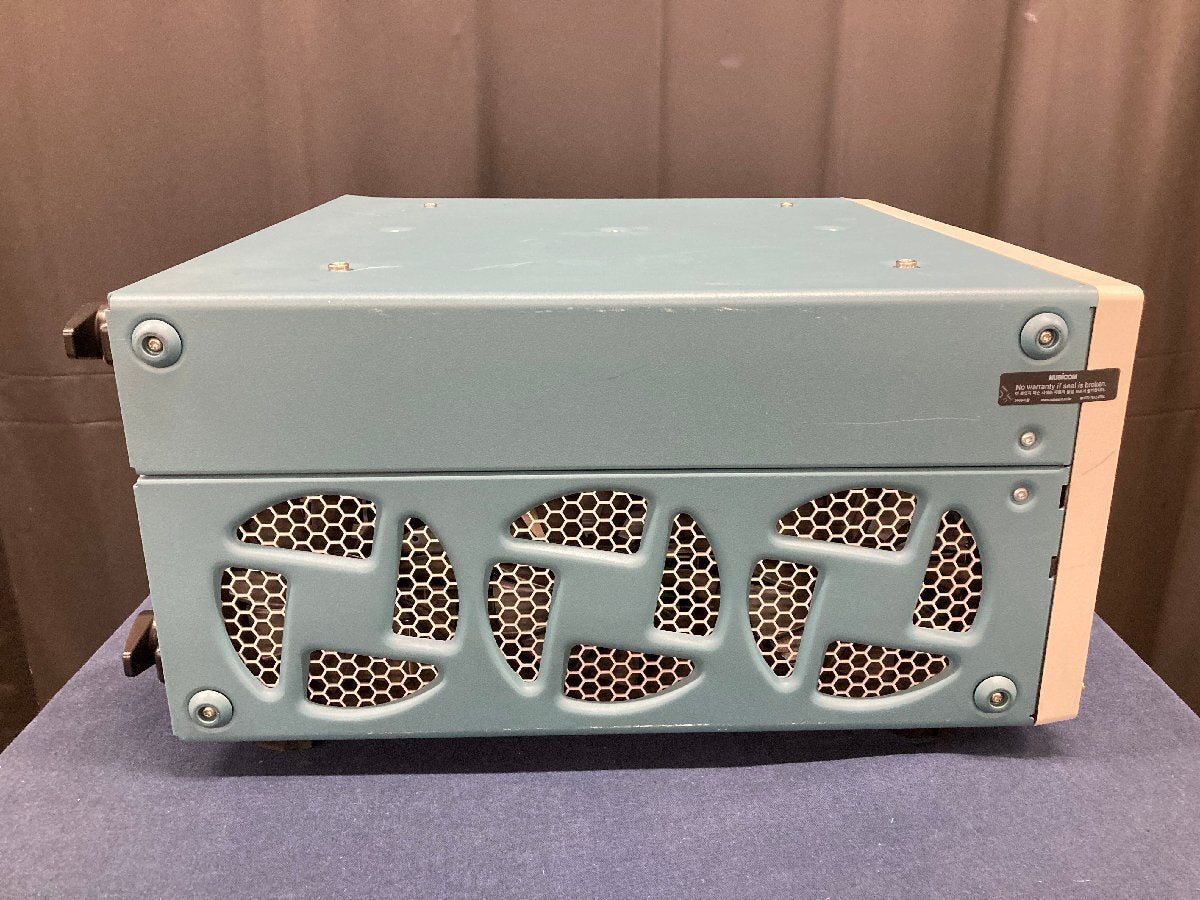 Tektronix AWG7122C Arbitrary Waveform Generator [t1211290733]
