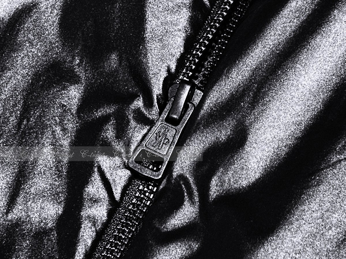 MONCLER K409-1 POLARTEC VITARI Blouson Collaboration Logo Black [r1211551521]