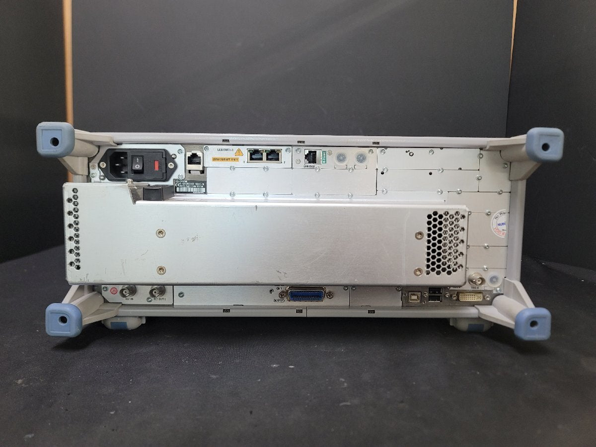 NBC R&S CMW500 Wideband Radio Communication Tester [h1211653317]