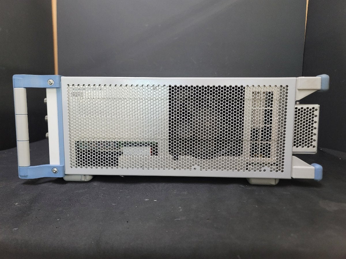 NBC R&S CMW500 Wideband Radio Communication Tester [h1211653317]