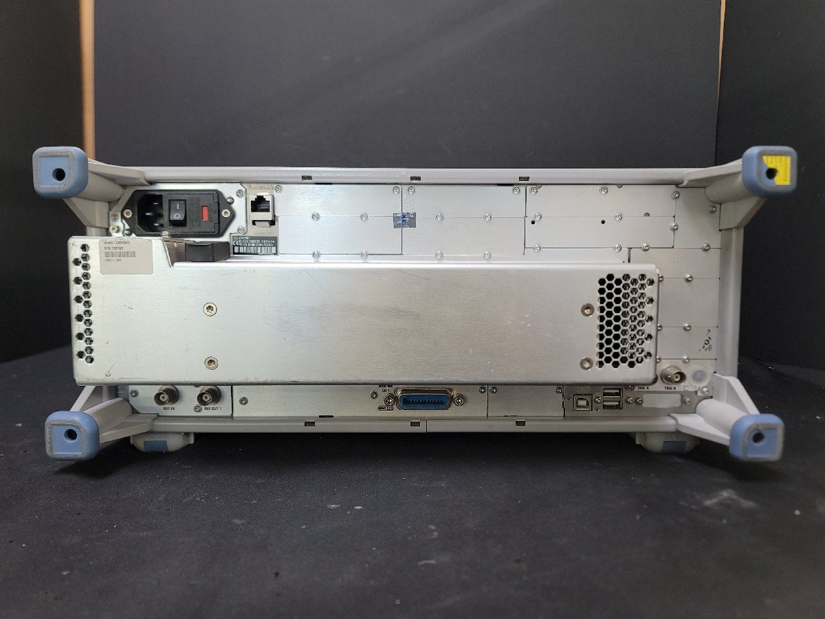 NBC R&S CMW500 Wideband Radio Communication Tester [q1211769818]