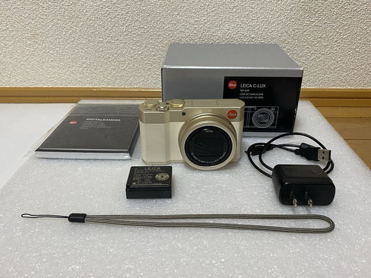 ◎Practical item◎ LEICA C-LUX typ No.1546 compact digital camera light gold! [v1212070754]